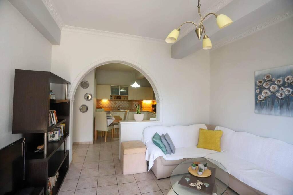 “Katerina'S Guest House” Kato Garouna Dış mekan fotoğraf
